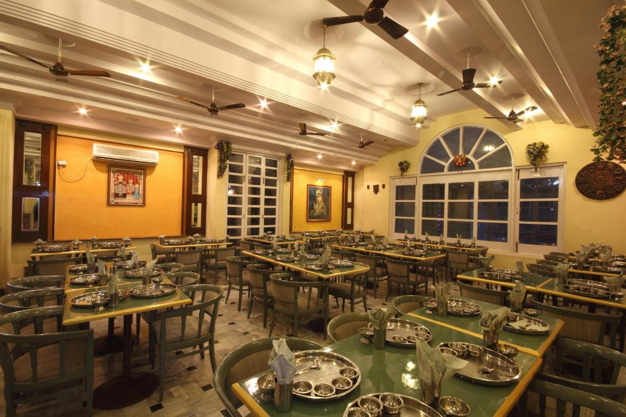 The Byke Heritage Resort - Matheran Esterno foto