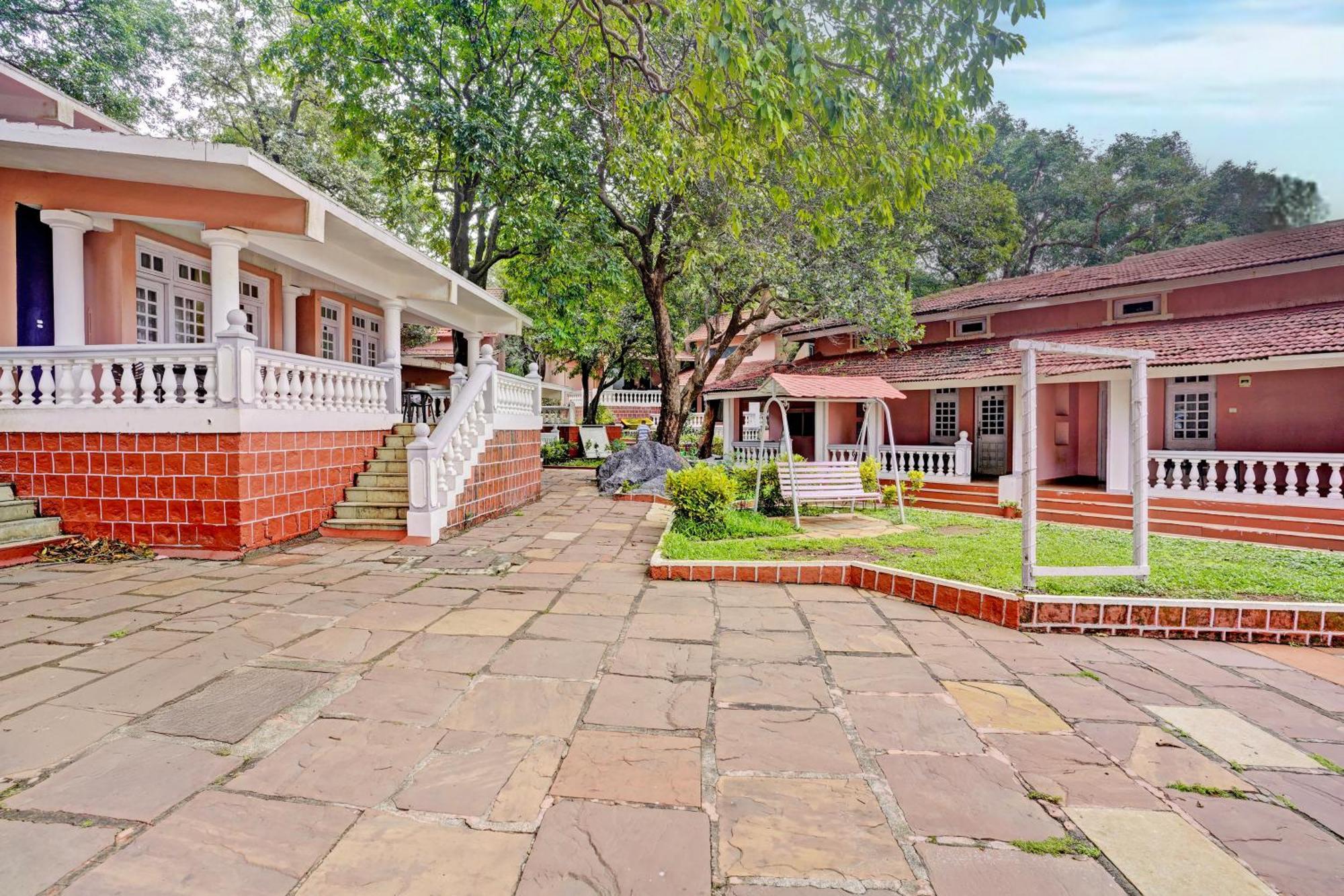 The Byke Heritage Resort - Matheran Esterno foto